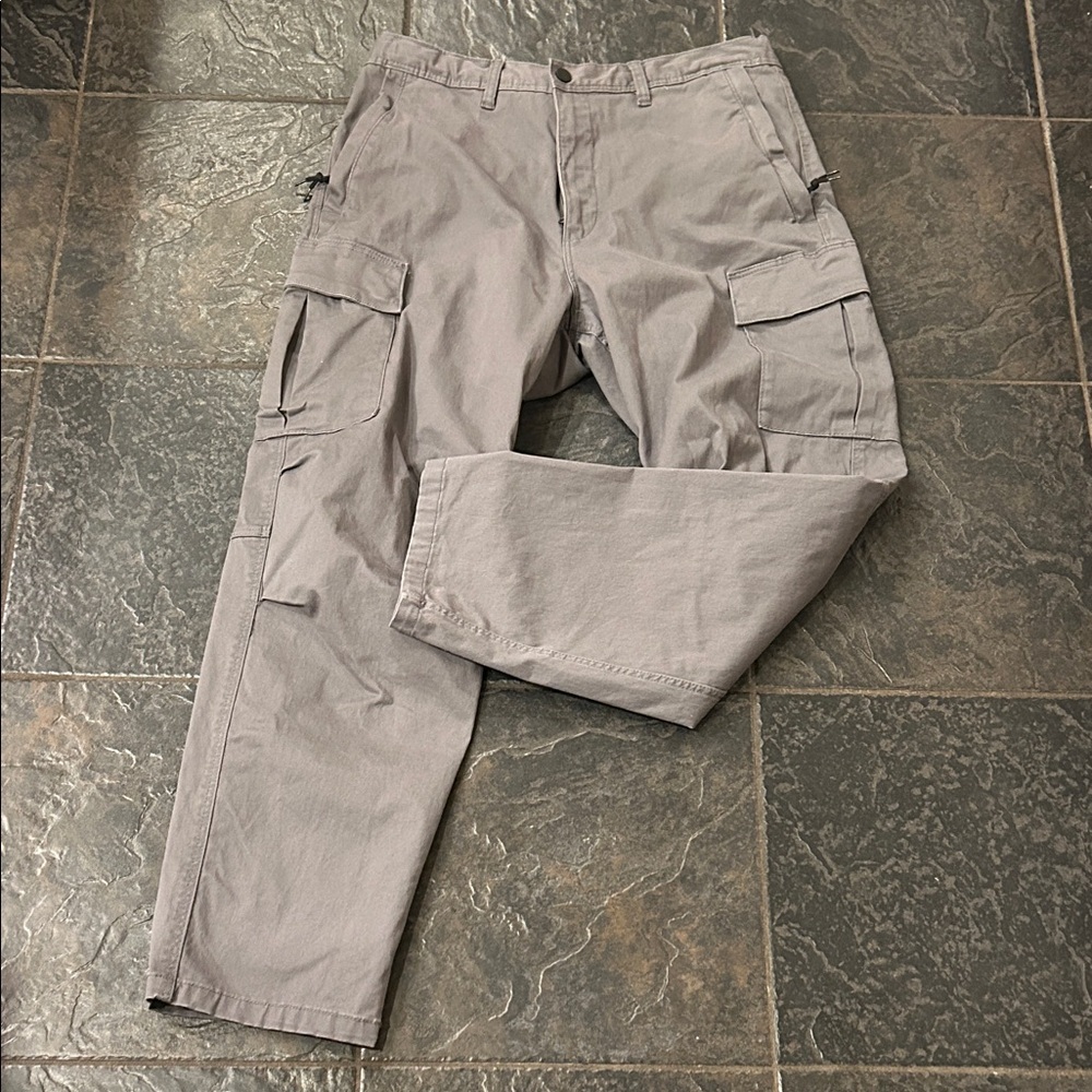 H&M Men's Gray Cargo Pants size Large